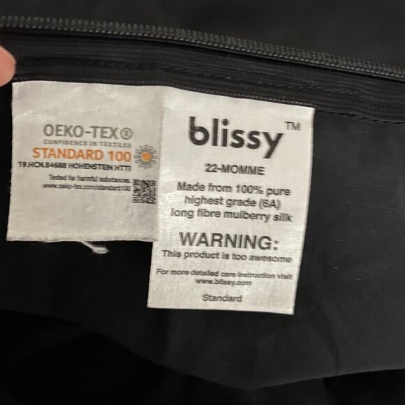 Blissy 100% Mulberry Silk Pillowcase - Black - Standard - Picture 5 of 6